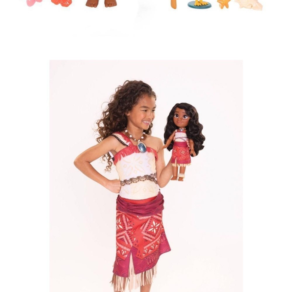Disney Moana Singing Doll with Red Outfit - Picture 2 of 13